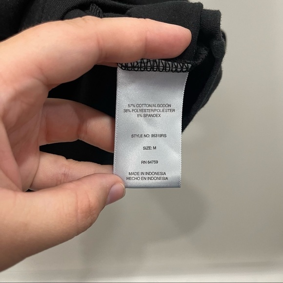 Rainbeau Black Tank Top Sleeveless Medium Athletic Sporty - Picture 4 of 5